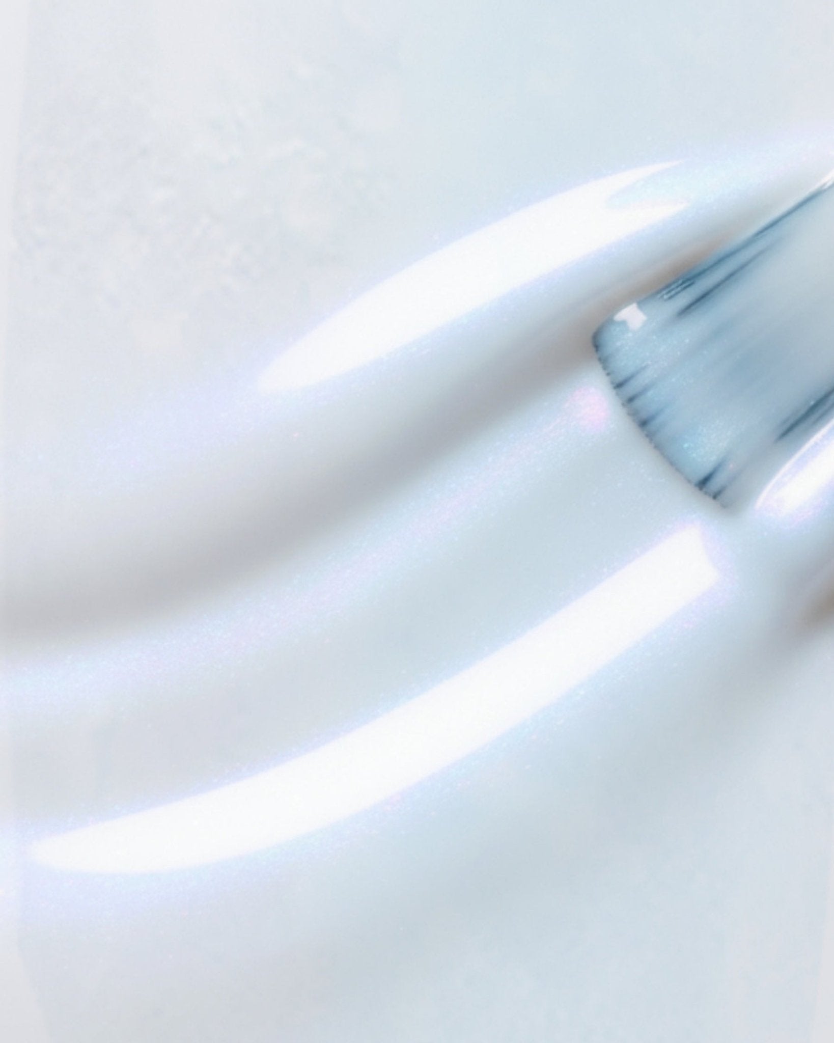 German Dream Nails - SHELLAC - 8ml Aurora Blue