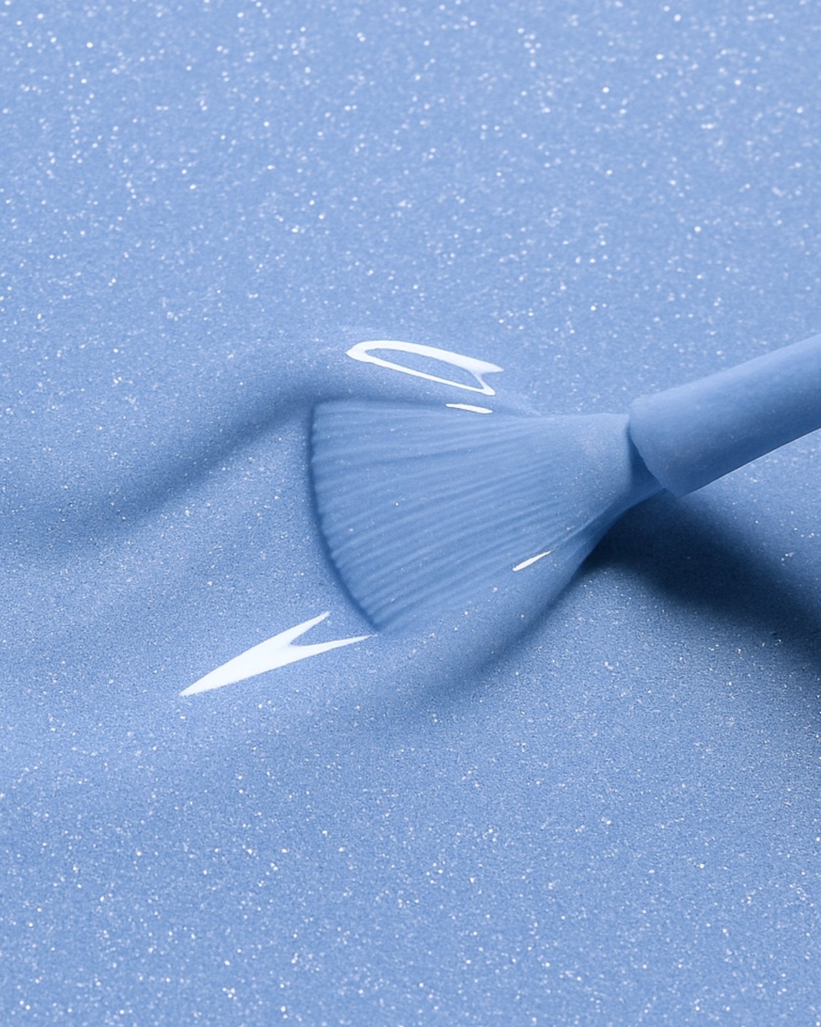 German Dream Nails - SHELLAC - 8ml Bella Emilia