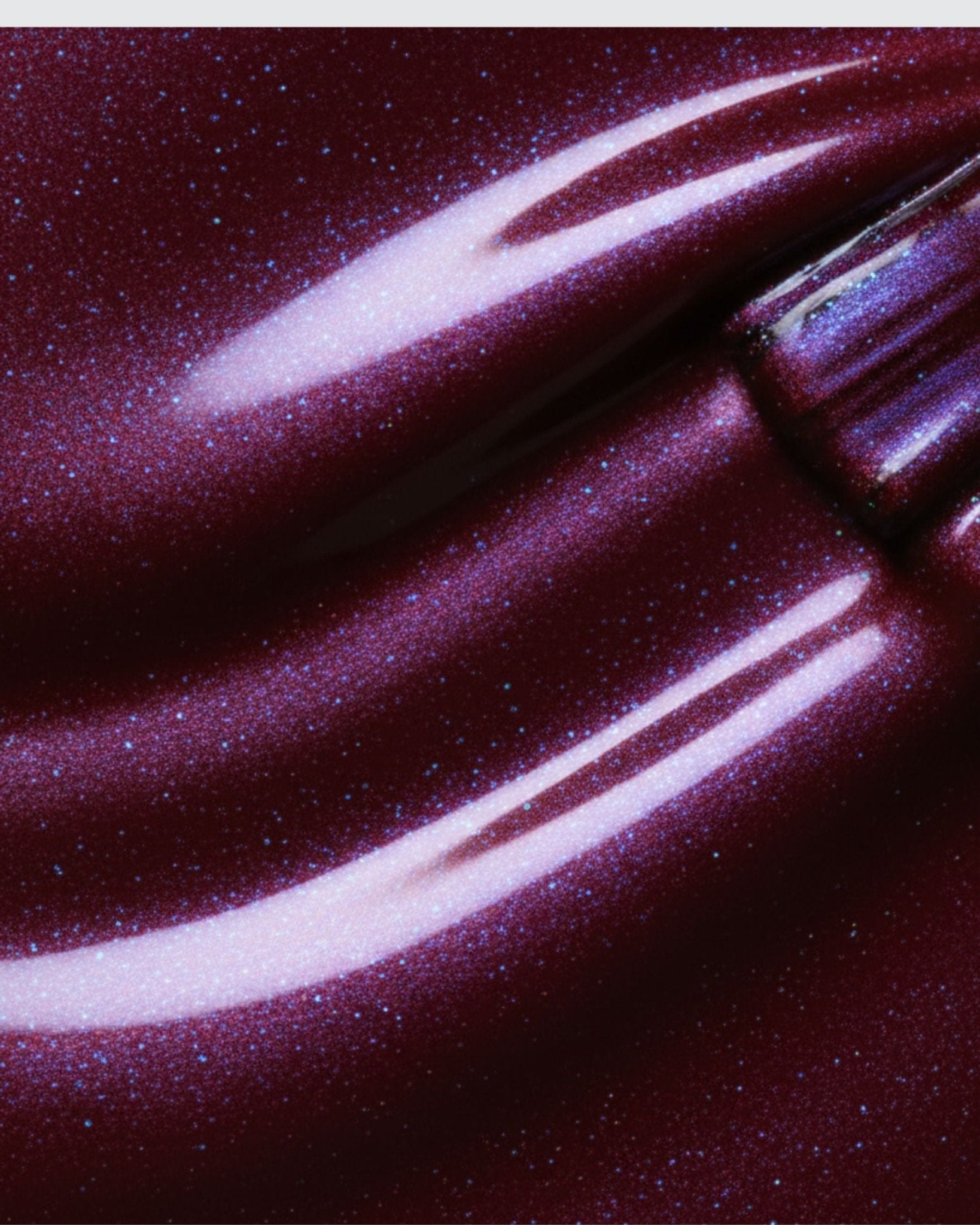 German Dream Nails - SHELLAC - 8ml Berry Glow