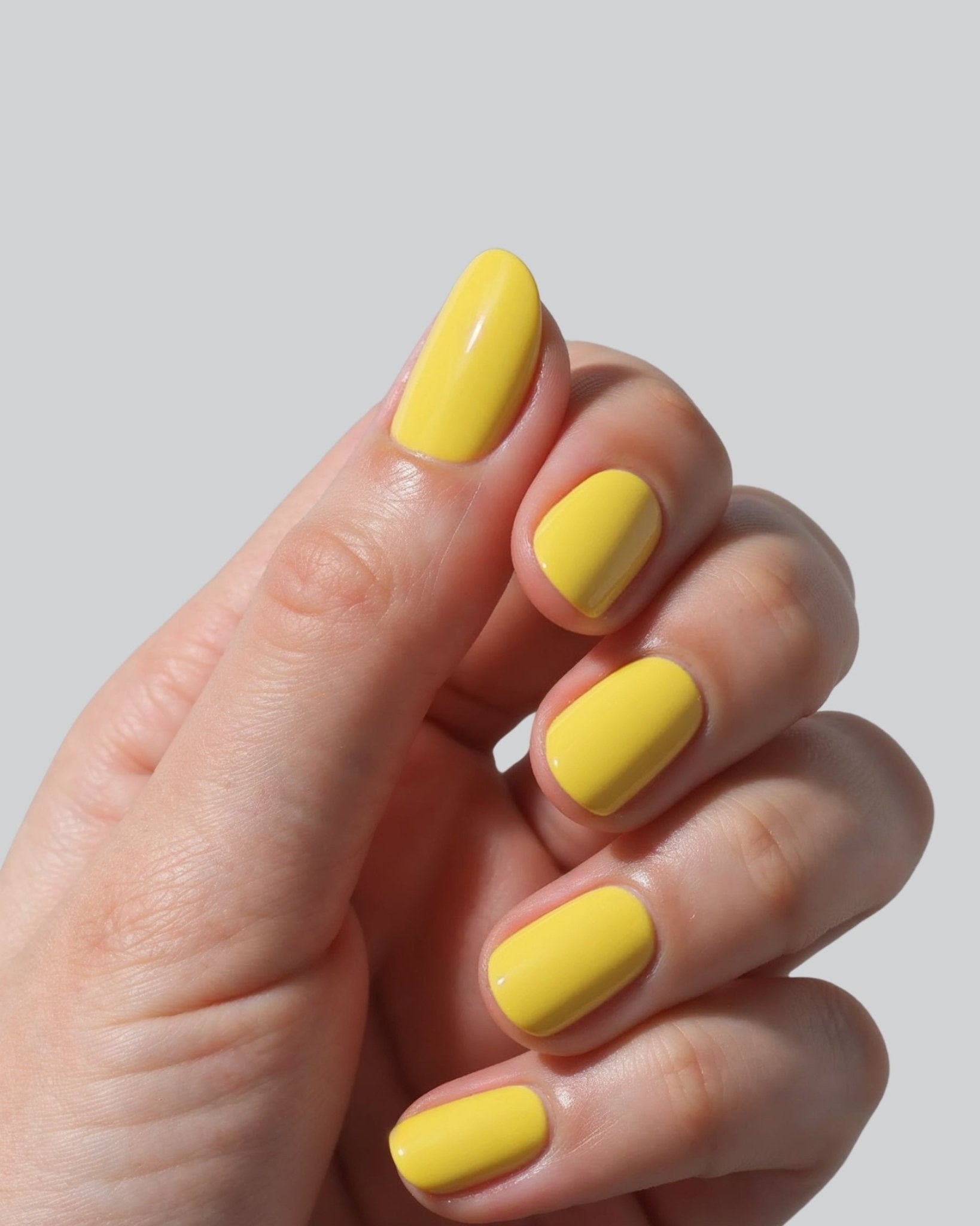 German Dream Nails - SHELLAC - 8ml Buttercup