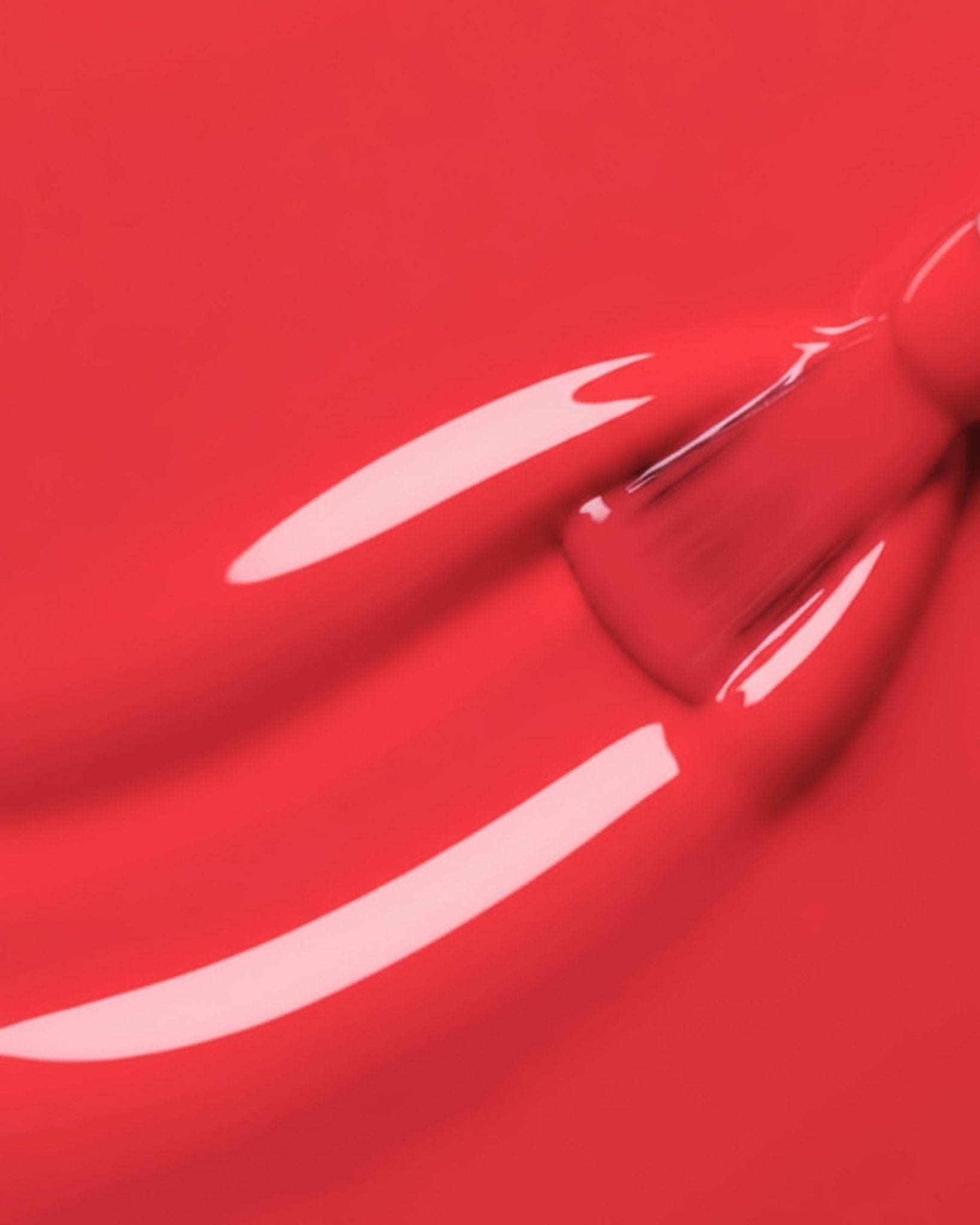 German Dream Nails - SHELLAC - 8ml Fiery Red