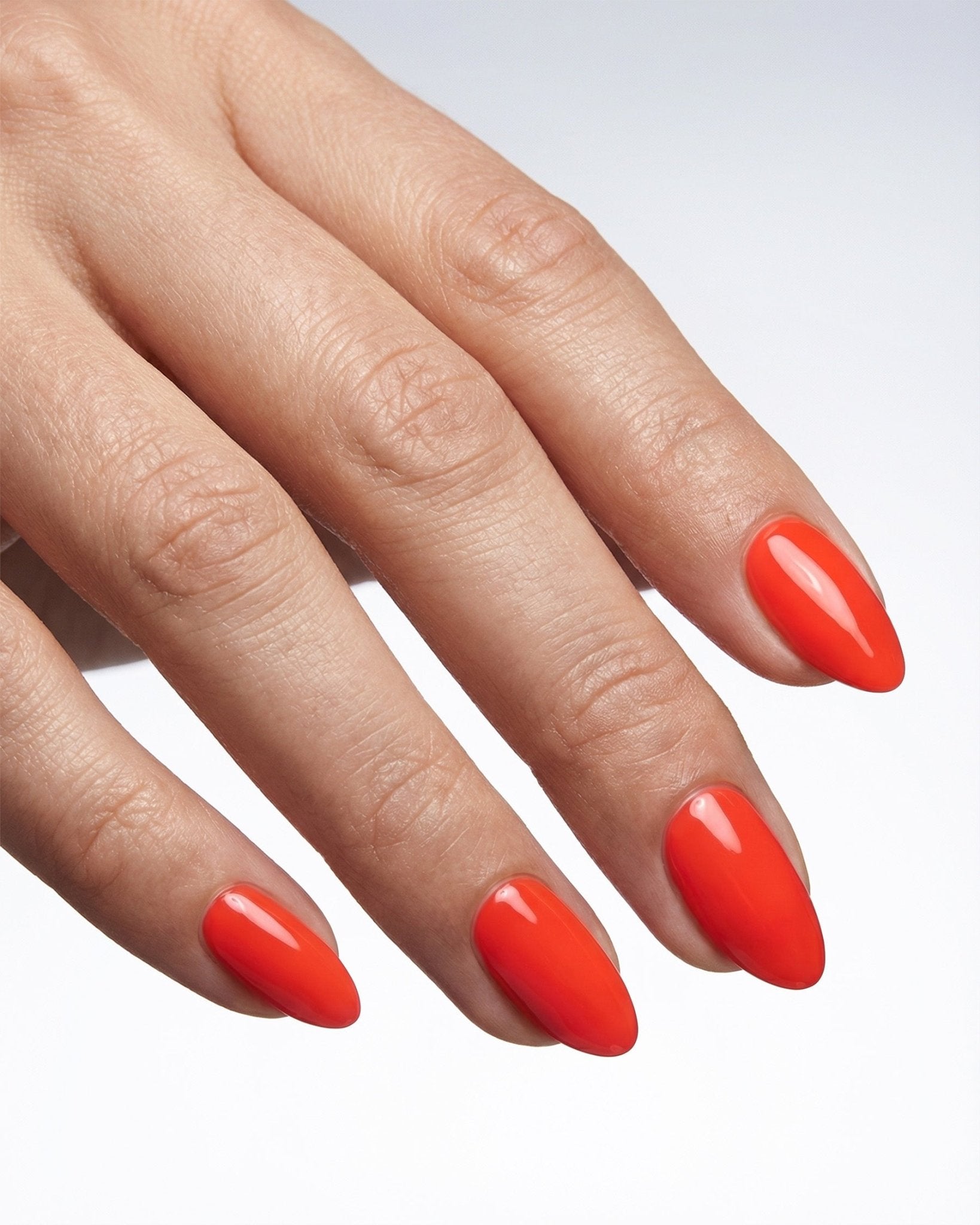 German Dream Nails - SHELLAC - 8ml Shellac Fiery Red