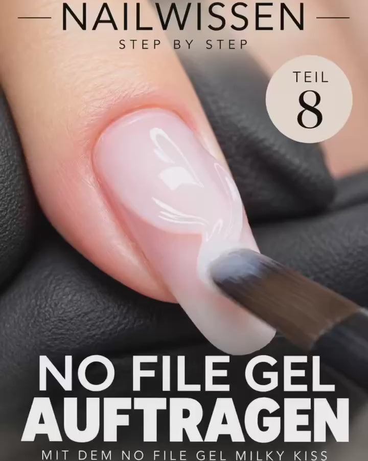 Nailwissen – Refill Step by Step | Teil 8: No File Gel auftragen (im Video: No File Gel Milky Kiss)