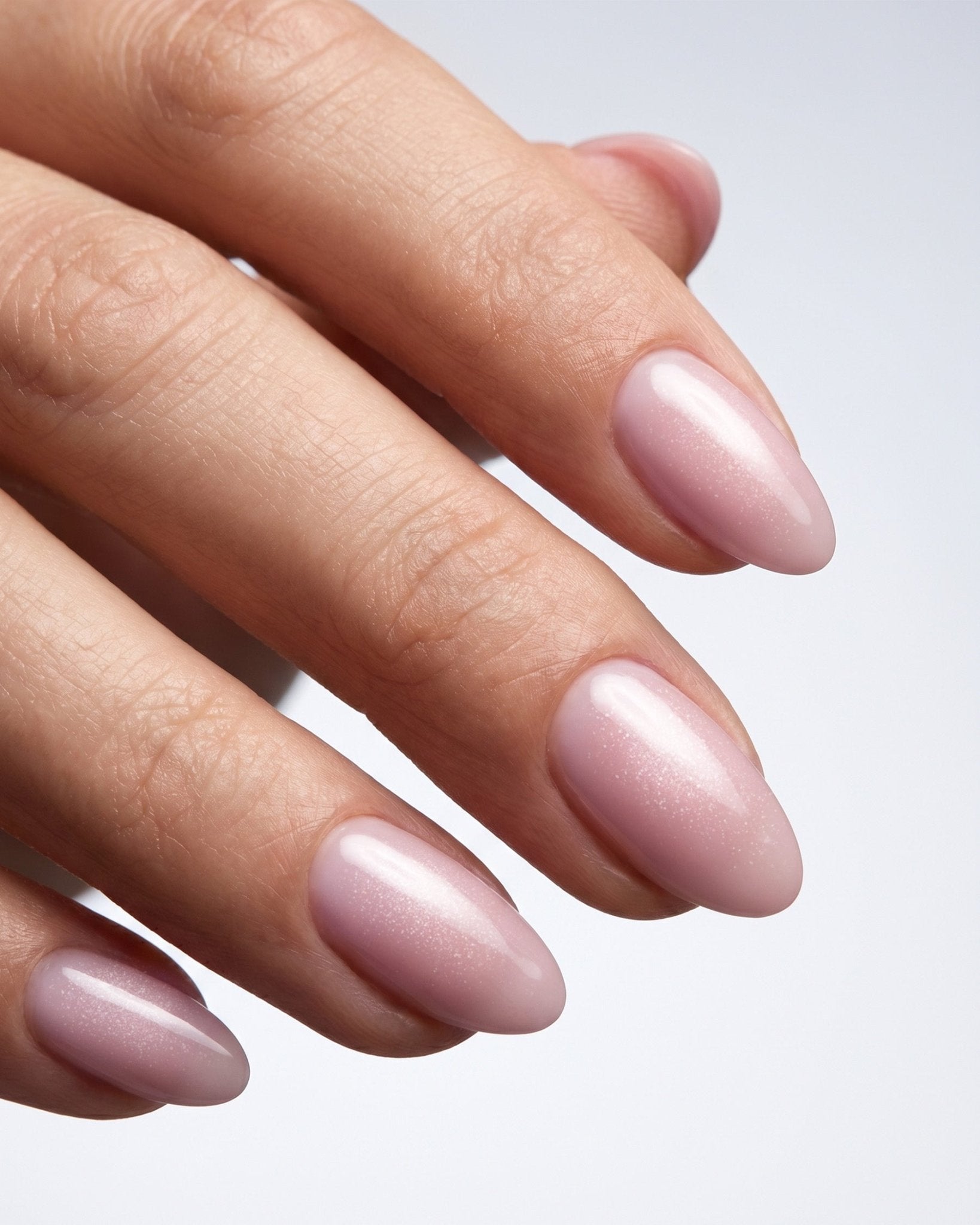 German Dream Nails - RUBBER BASE - 8ml Rubber Base Nude Sparkle