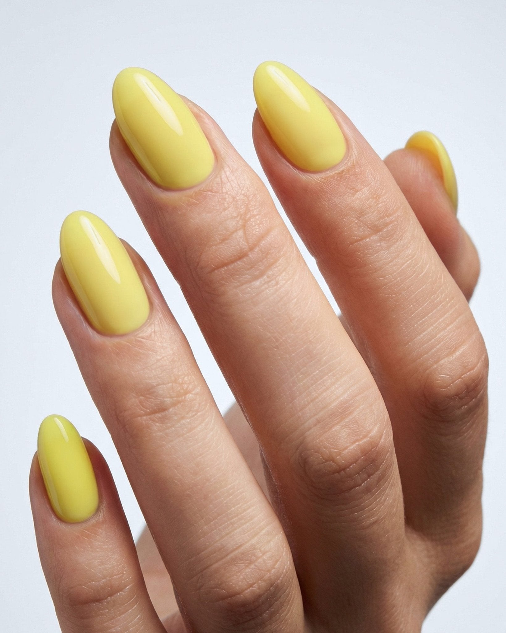 German Dream Nails - SHELLAC - 8ml Shellac Banana Split