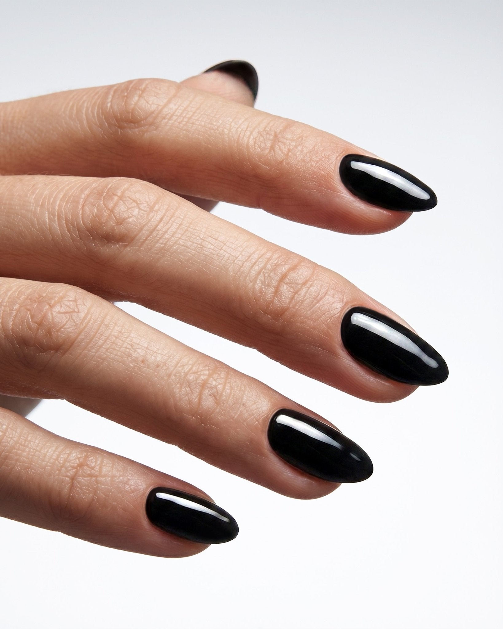 German Dream Nails - SHELLAC - 8ml Shellac Black