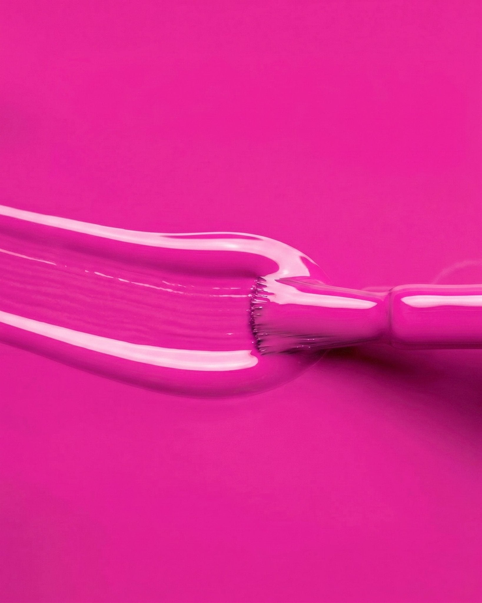 German Dream Nails - SHELLAC - 8ml Shellac Neon Fuchsia